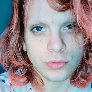 Meet your Posher, Derrick